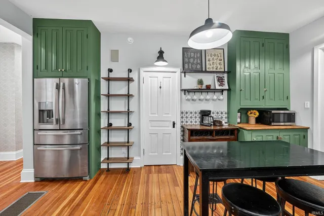 $435,000 | 814 Ashland Avenue, South Bend, IN 46616