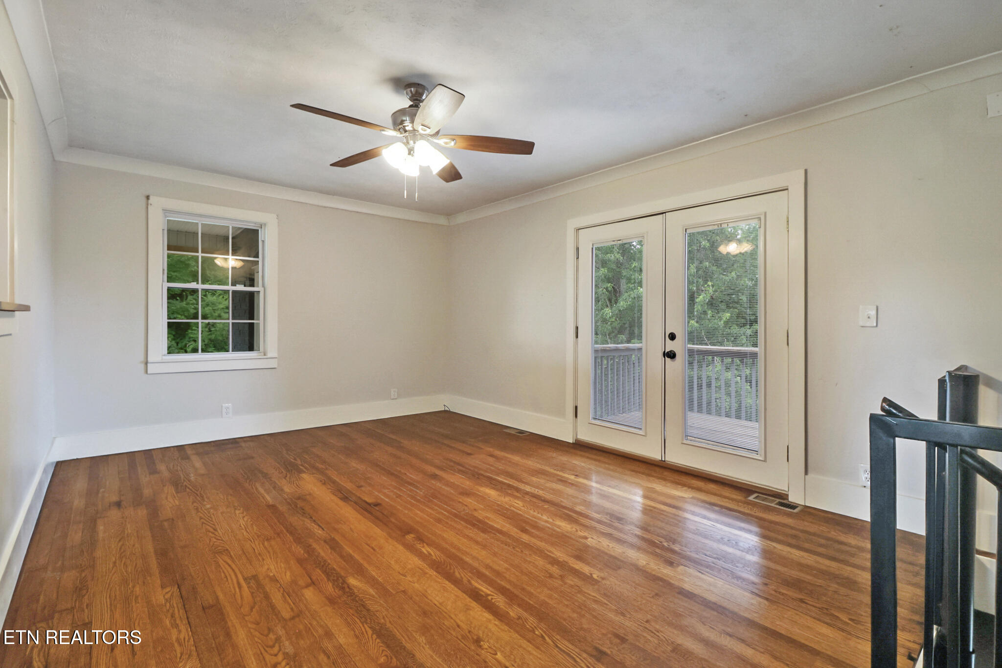 820 Sunset Drive Kingston, TN 37763 - Photo 17 of 37 if1a7240-if1a7244