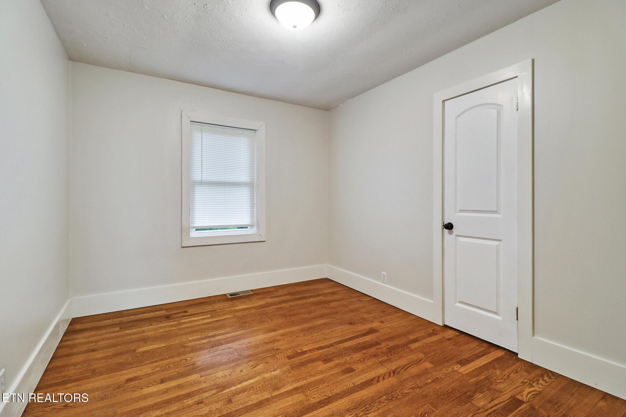 820 Sunset Drive Kingston, TN 37763 - Photo 23 of 37 if1a7270-if1a7274