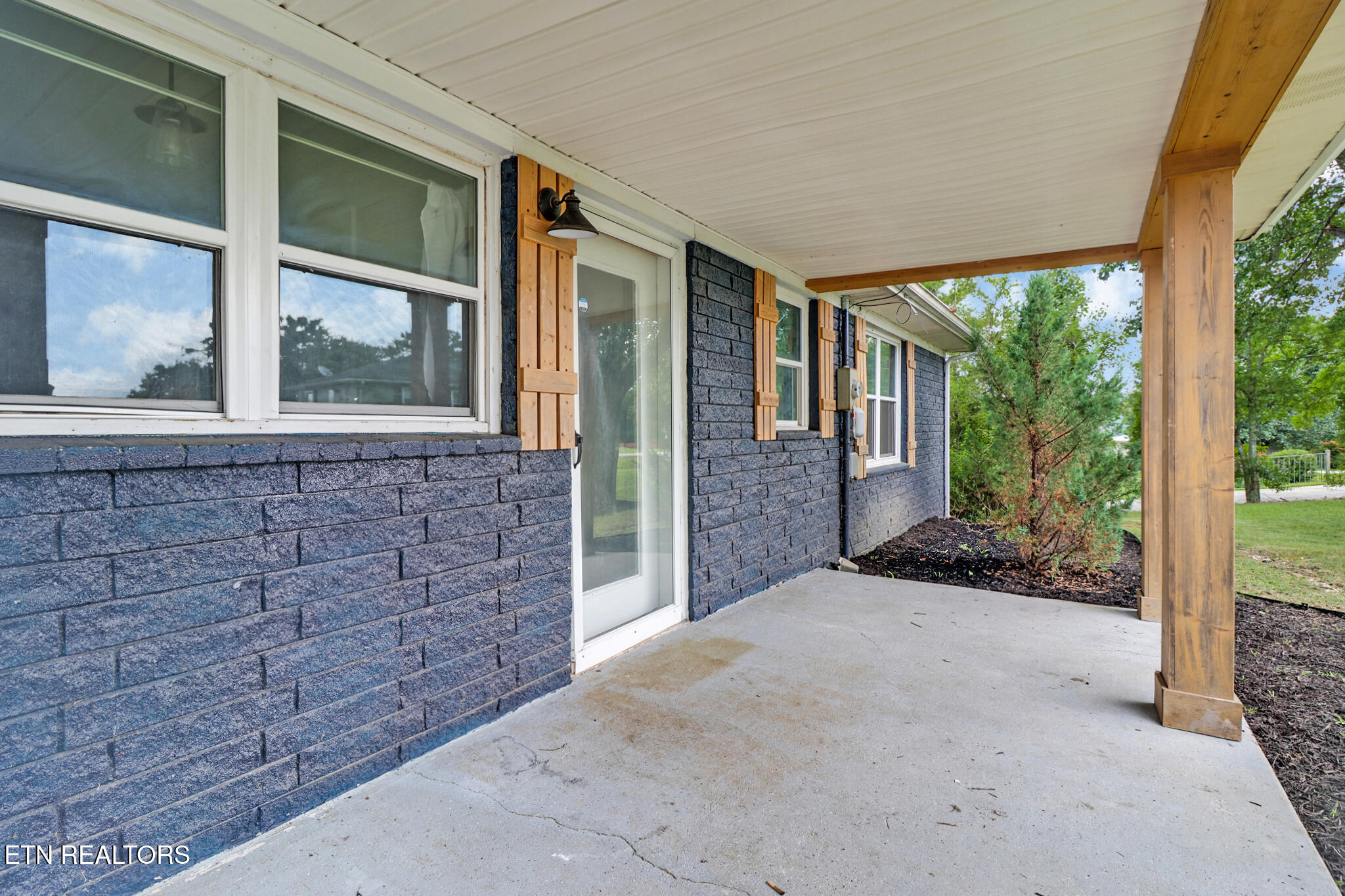 820 Sunset Drive Kingston, TN 37763 - Photo 10 of 37 if1a7345-if1a7349