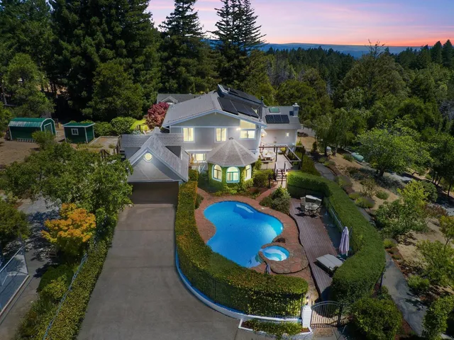 $2,390,000 | 7919 Empire Grade, Santa Cruz, CA 95060
