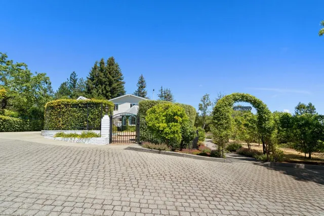 $2,390,000 | 7919 Empire Grade, Santa Cruz, CA 95060