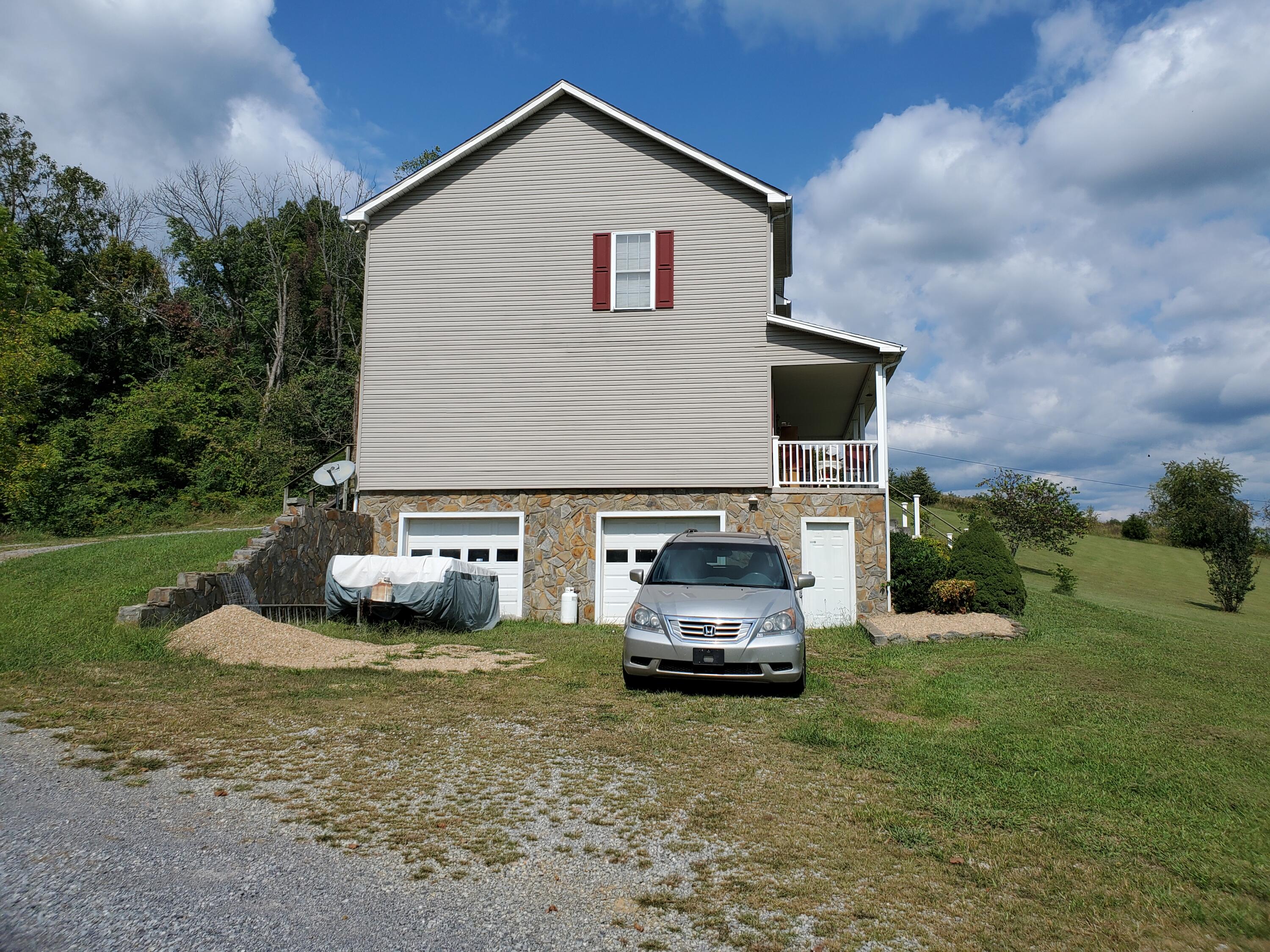 720 Friendship Road Afton, TN 37616 - Photo 3 of 36 20210925_141702