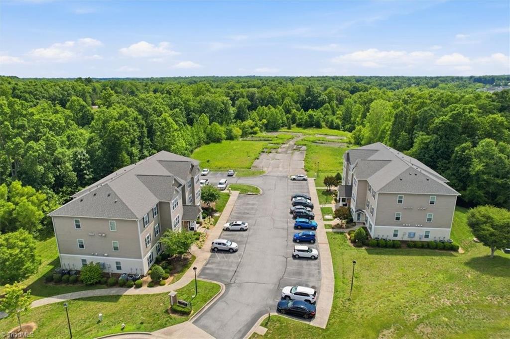 5425 Forester Drive, Unit 2B High Point, NC 27265 - Photo 30 of 32