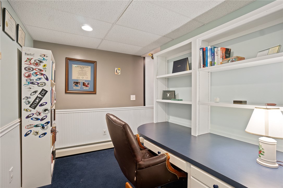 3 Wingate Road South Kingstown, RI 02879 - Photo 23 of 27 Gallery Image 23