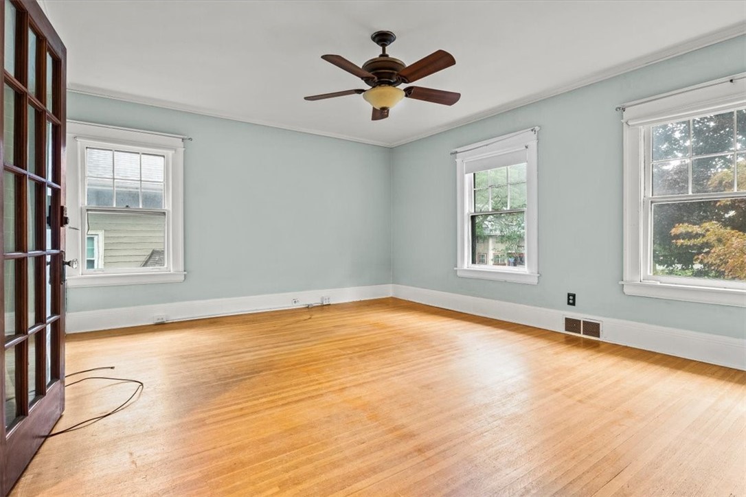 249 Canterbury Road Rochester, NY 14607 - Photo 25 of 36