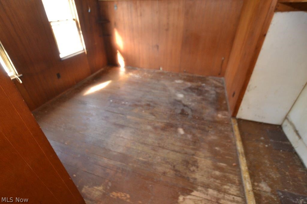 3833 Cress Road Cleveland, OH 44111 - Photo 34 of 35 Gallery Image 34
