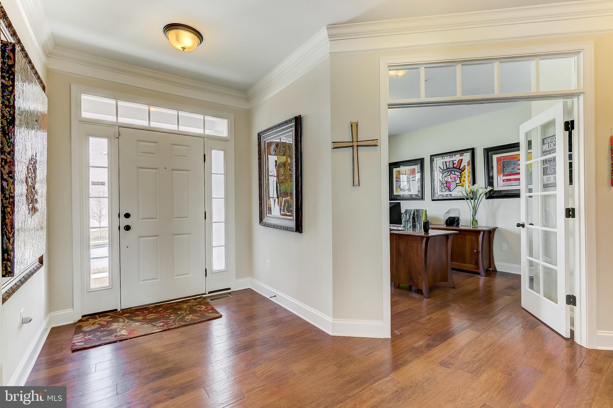 2376 Sweet Meadow Road Baltimore, MD 21209 - Photo 3 of 34 Welcoming foyer and handsome door treatments