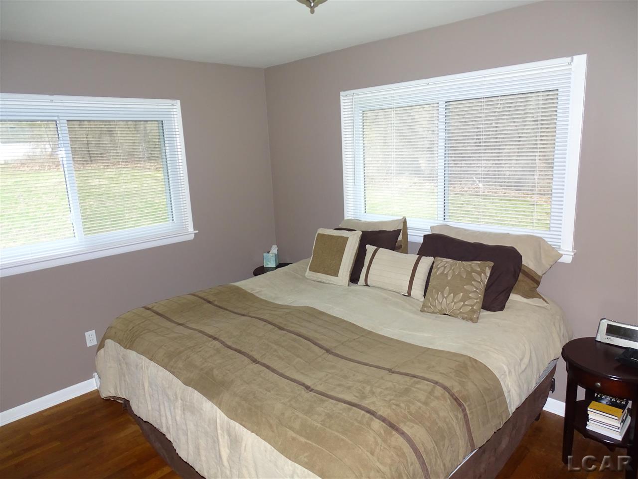 8170 Clinton Road Jackson, MI 49201 - Photo 6 of 30