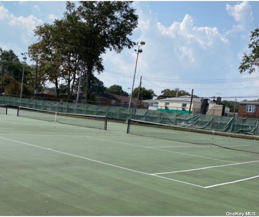 69 Inwood Road, Unit 2 Port Washington, NY 11050 - Photo 16 of 17