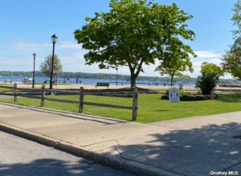 69 Inwood Road, Unit 2 Port Washington, NY 11050 - Photo 17 of 17