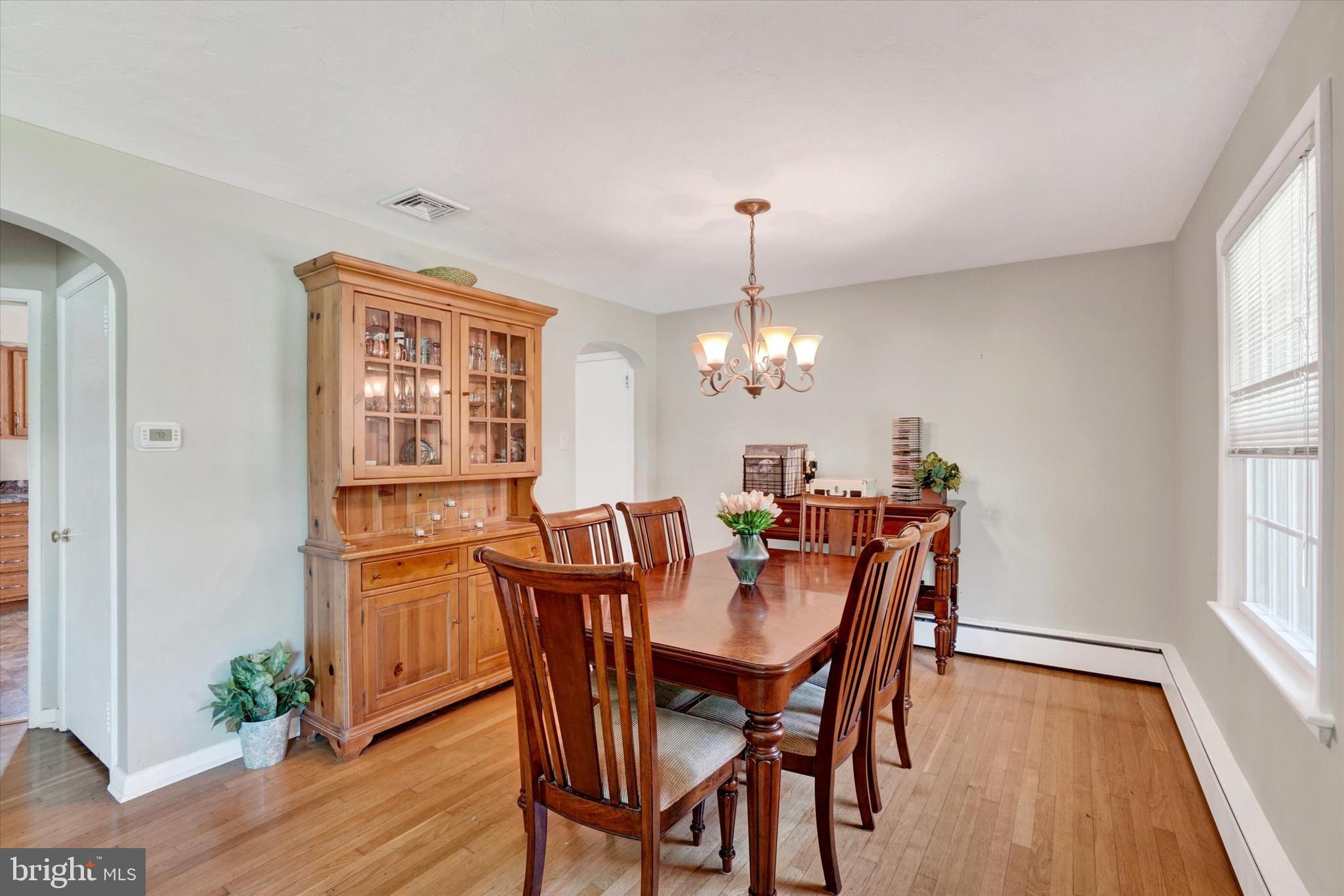 1616 Niles Road York, PA 17403 - Photo 7 of 31