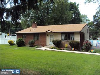 446 Buck Road Holland, PA 18966 - Photo 1 of 11 Exterior Front