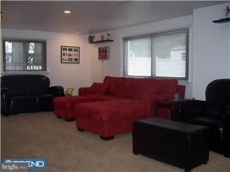 446 Buck Road Holland, PA 18966 - Photo 8 of 11 Family Room