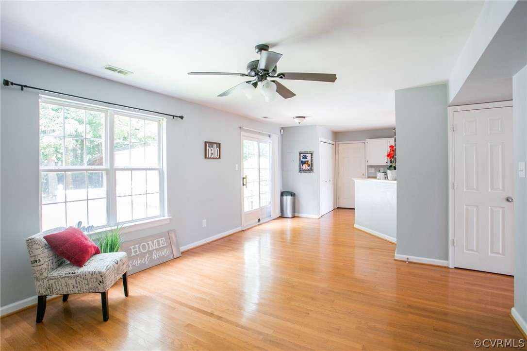 3248 Ransom Hills Road Richmond, VA 23237 - Photo 15 of 28 a living room with furniture and a window