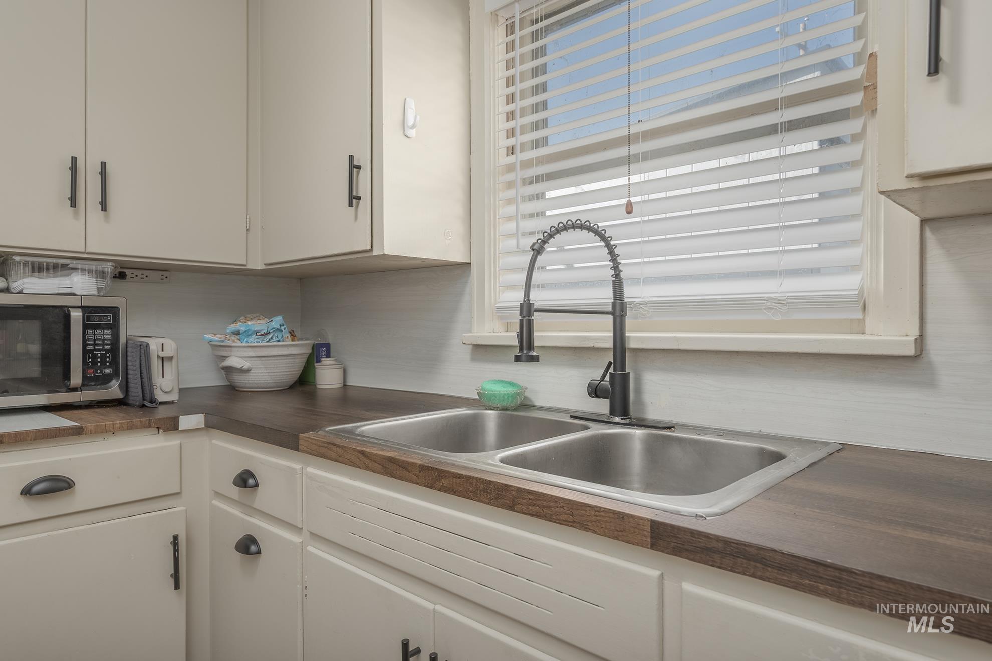 508 Reece Avenue Nyssa, OR 97913 - Photo 3 of 38 Gallery Image 3