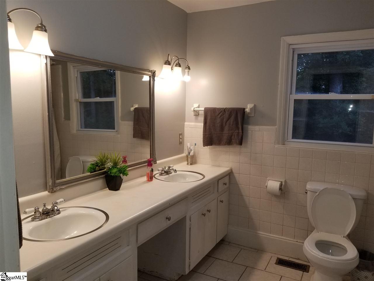 1600 Clement Road Greer, SC 29650 - Photo 22 of 26 Gallery Image 22