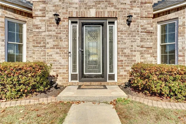 $374,000 | 6253 Selborn Drive Southwest, Atlanta, GA 30331