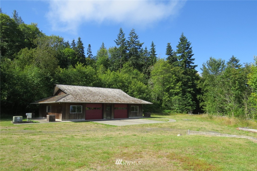 472 Hansen Road Port Angeles, WA 98363 - Photo 5 of 25 Gallery Image 5