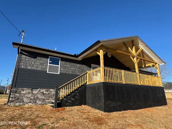 $279,900 | 280 Hickory Street, Bean Station, TN 37708