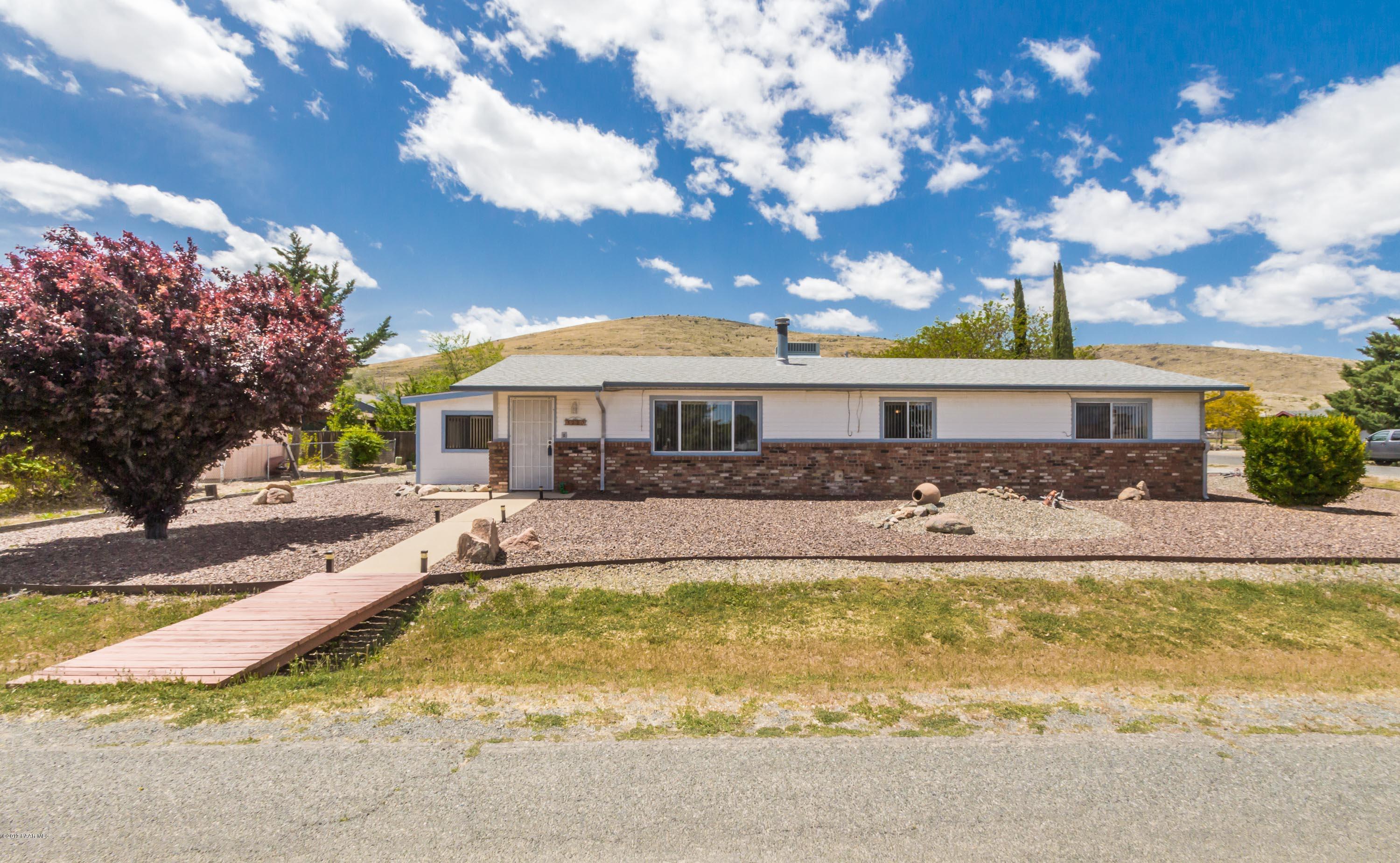3220 North Tower Road Prescott Valley, AZ 86314 - Photo 1 of 15 Front of Home