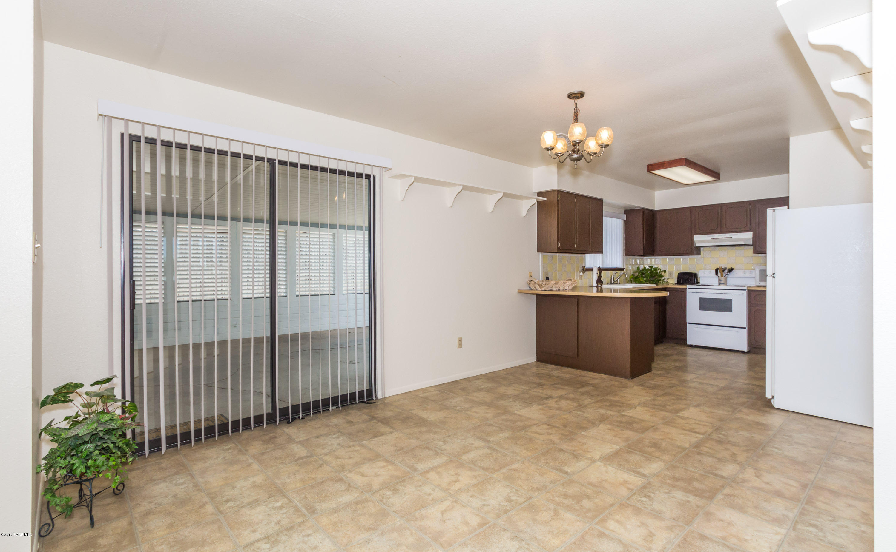 3220 North Tower Road Prescott Valley, AZ 86314 - Photo 5 of 15 Kitchen & Dining Area
