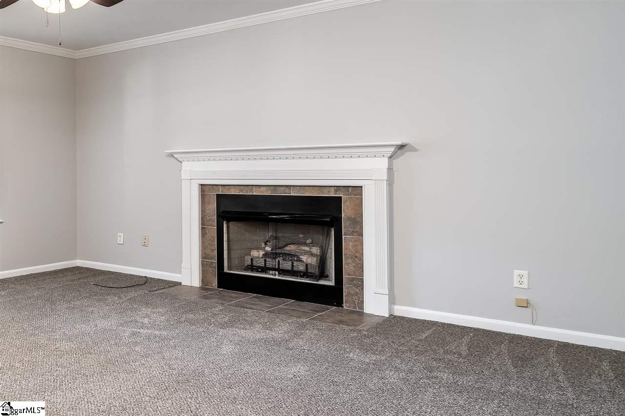 109 Timberjack Street Simpsonville, SC 29680 - Photo 6 of 30 Gallery Image 6