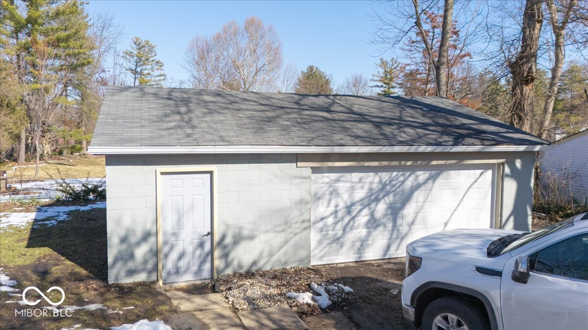 1630 East Elbert Street Indianapolis, IN 46227 - Photo 4 of 38