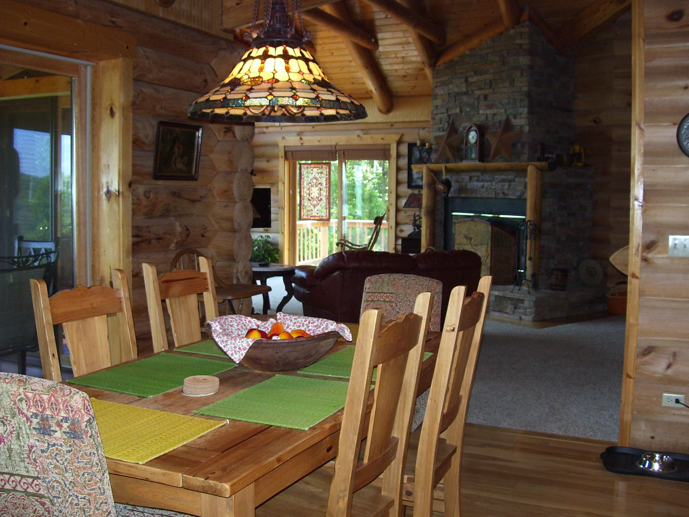 341 Shoreside Road New Tazewell, TN 37825 - Photo 10 of 35 Dining to living