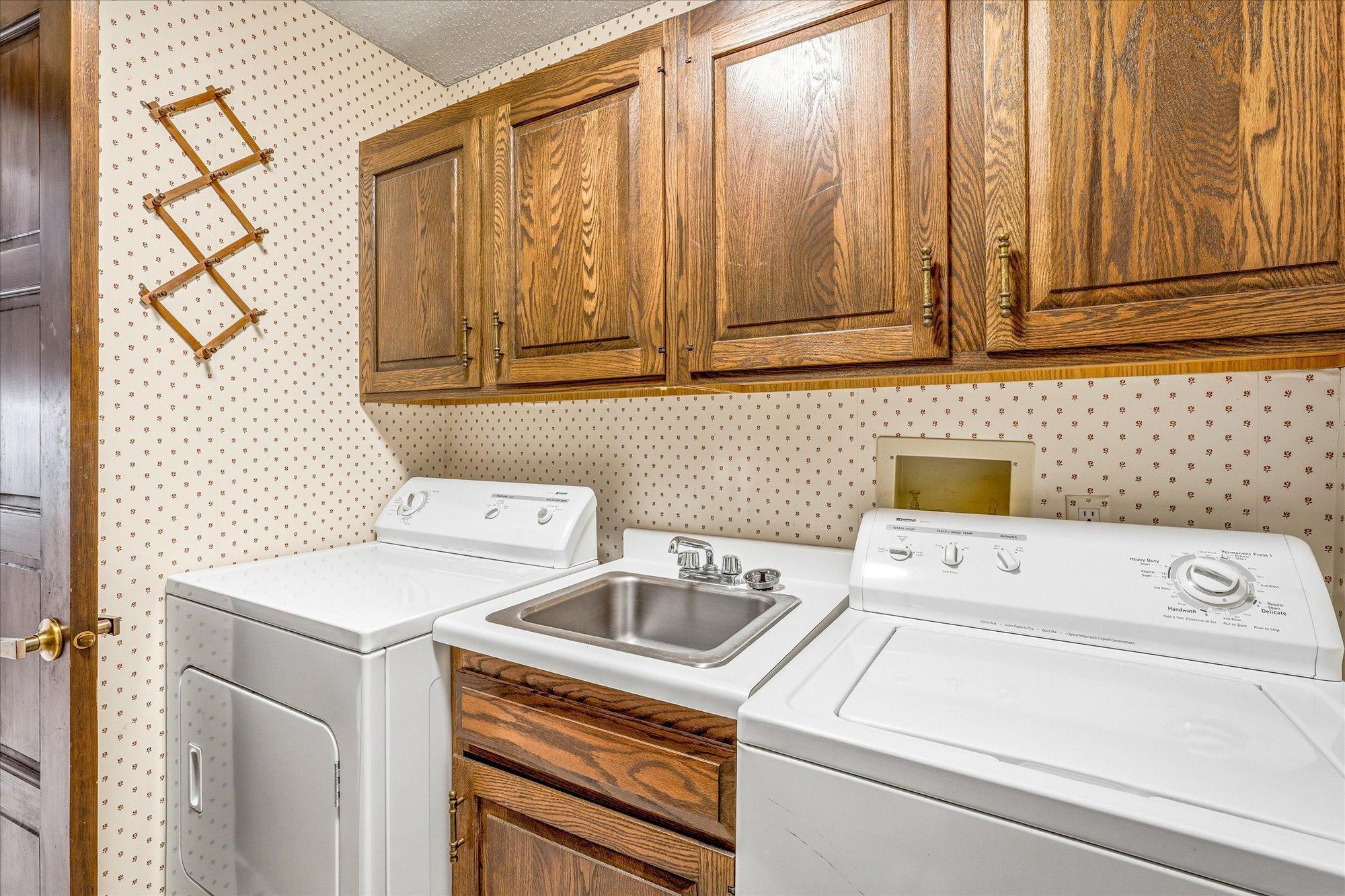 8430 Pennsylvania Road, Unit 216 Minneapolis, MN 55438 - Photo 20 of 73
