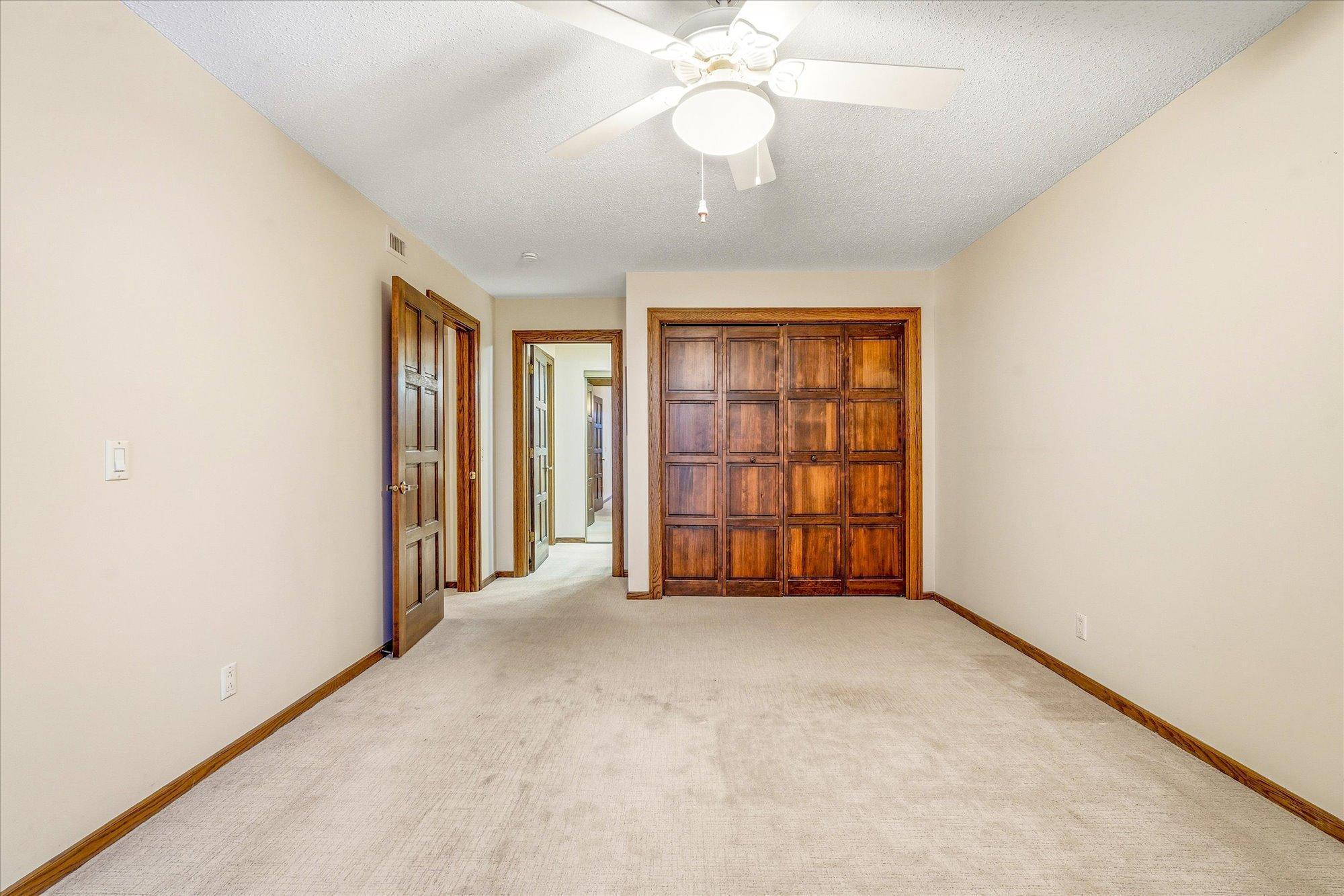 8430 Pennsylvania Road, Unit 216 Minneapolis, MN 55438 - Photo 23 of 73