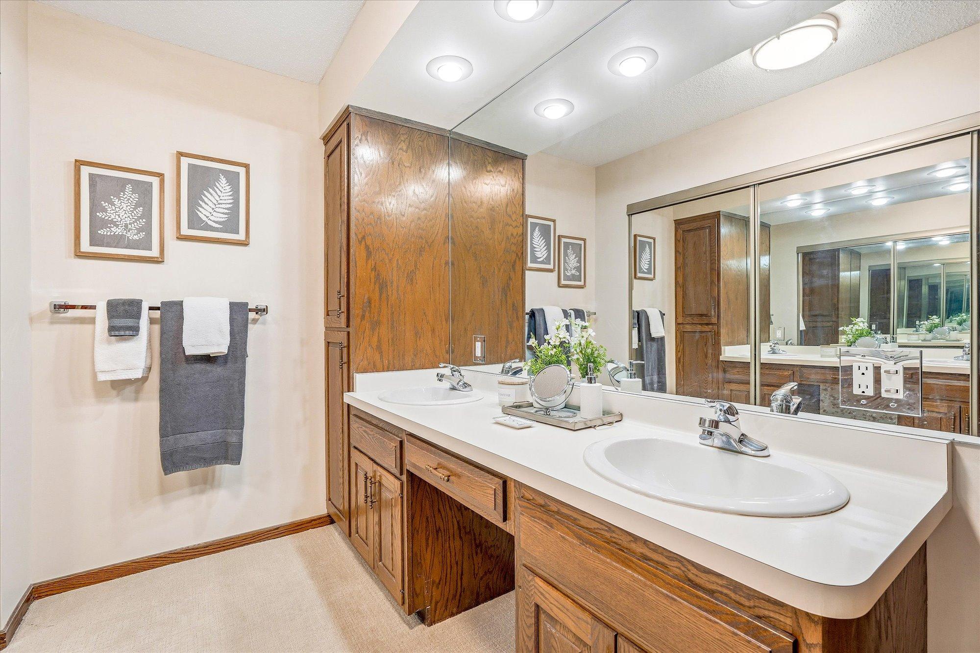 8430 Pennsylvania Road, Unit 216 Bloomington, MN 55438 - Photo 28 of 75