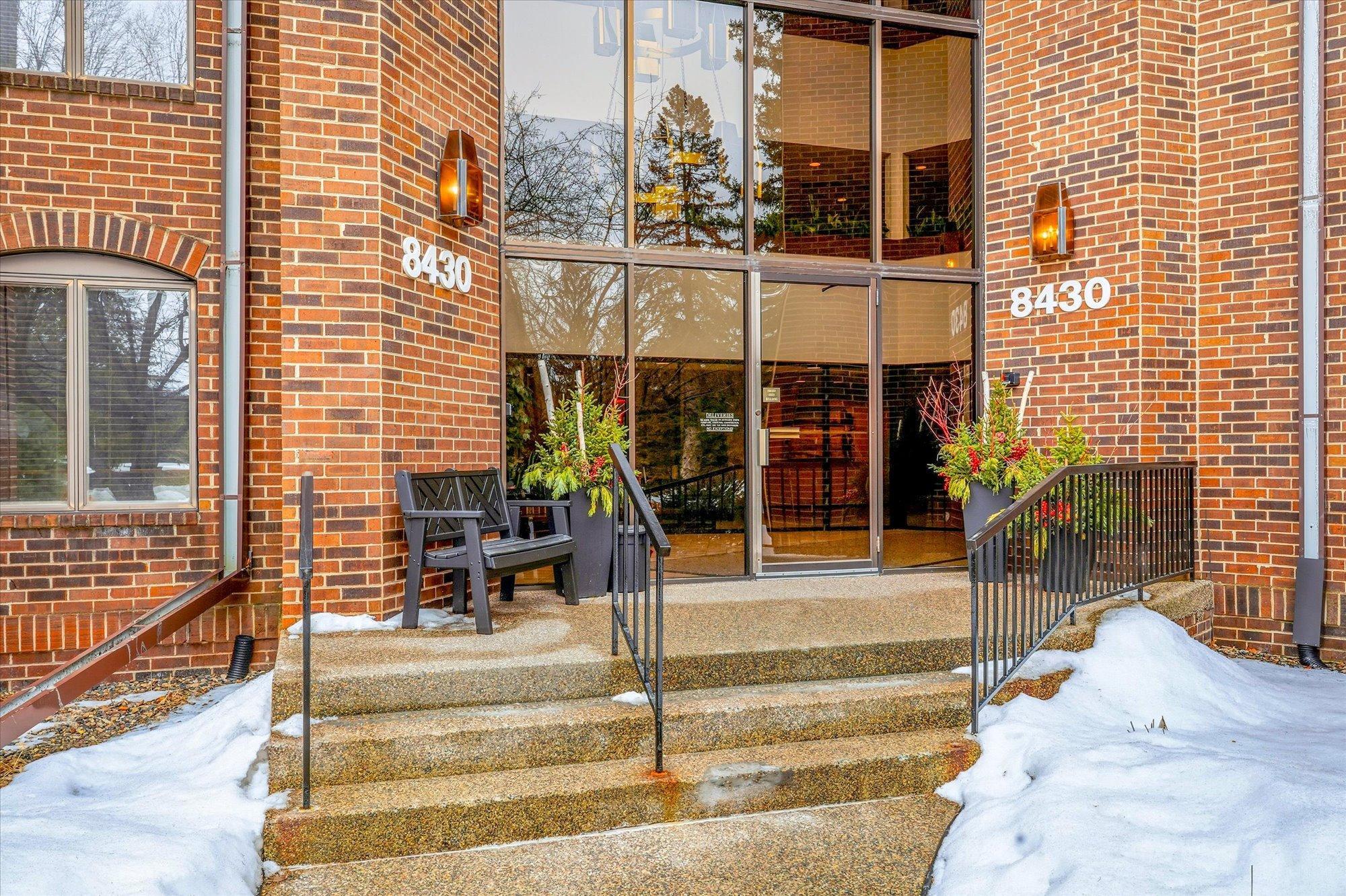 8430 Pennsylvania Road, Unit 216 Bloomington, MN 55438 - Photo 3 of 75