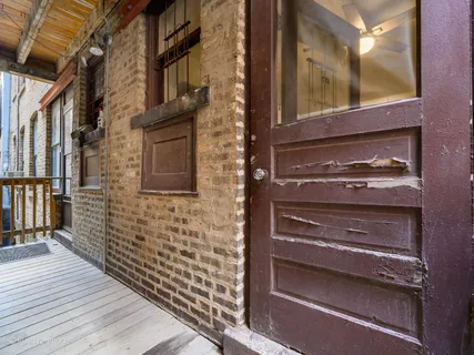 $395,000 | 2745 North Hampden Court, Unit 1E, Chicago, IL 60614