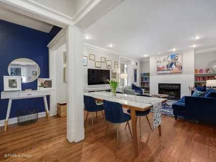 $395,000 | 2745 North Hampden Court, Unit 1E, Chicago, IL 60614