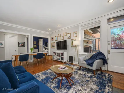 $395,000 | 2745 North Hampden Court, Unit 1E, Chicago, IL 60614
