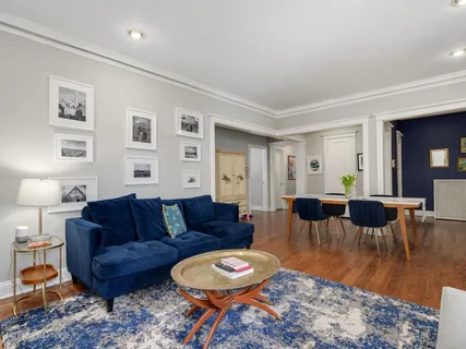 $395,000 | 2745 North Hampden Court, Unit 1E, Chicago, IL 60614