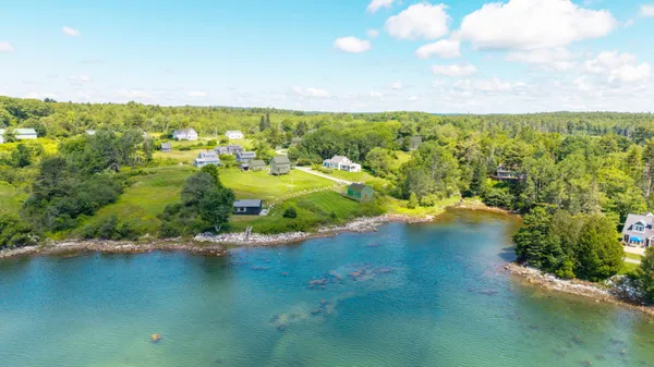 $865,000 | 24 Creek Road, Bremen, ME 04551