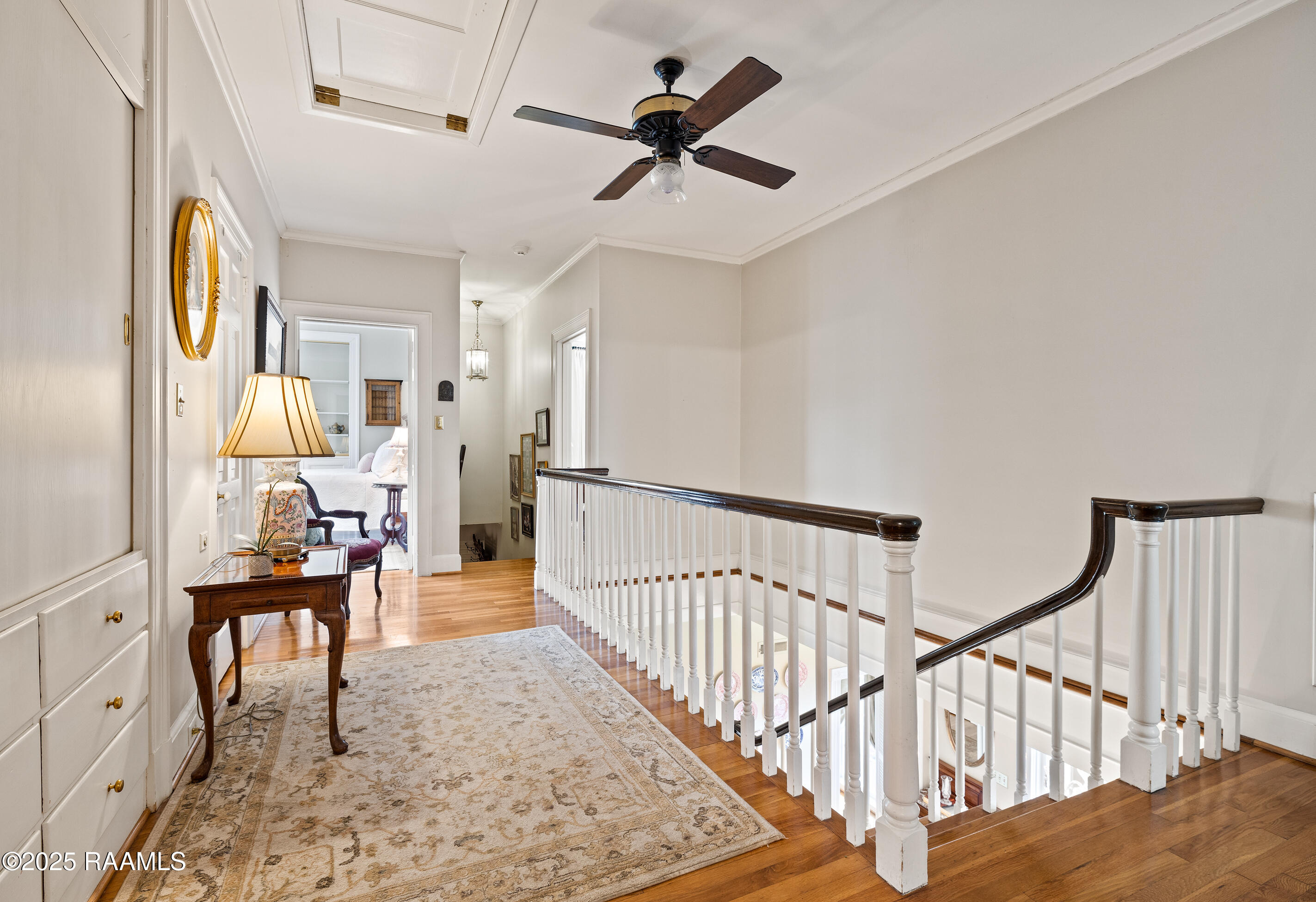 6302 Old Jeanerette Road New Iberia, LA 70563 - Photo 27 of 60 Upstairs Landing