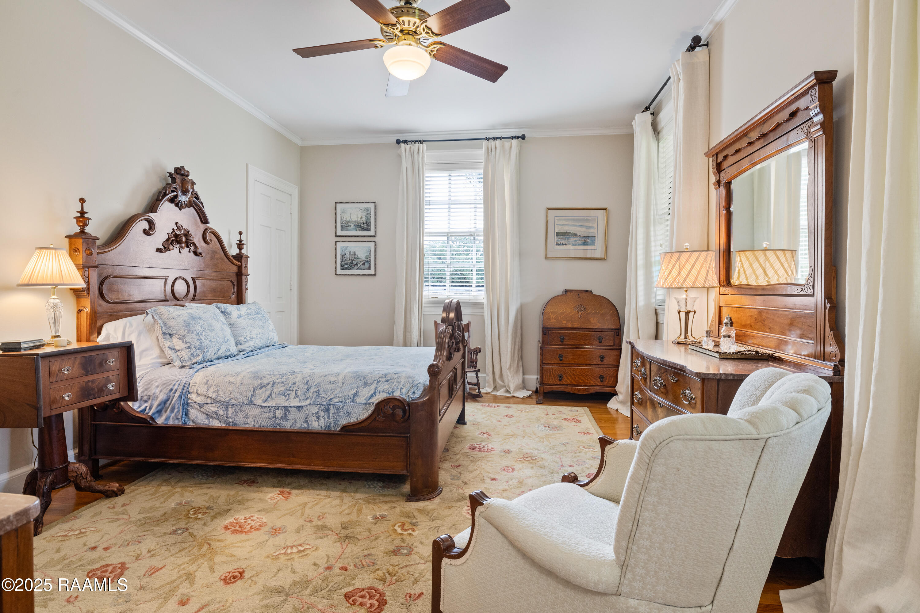 6302 Old Jeanerette Road New Iberia, LA 70563 - Photo 33 of 60 Guest Bedroom #2