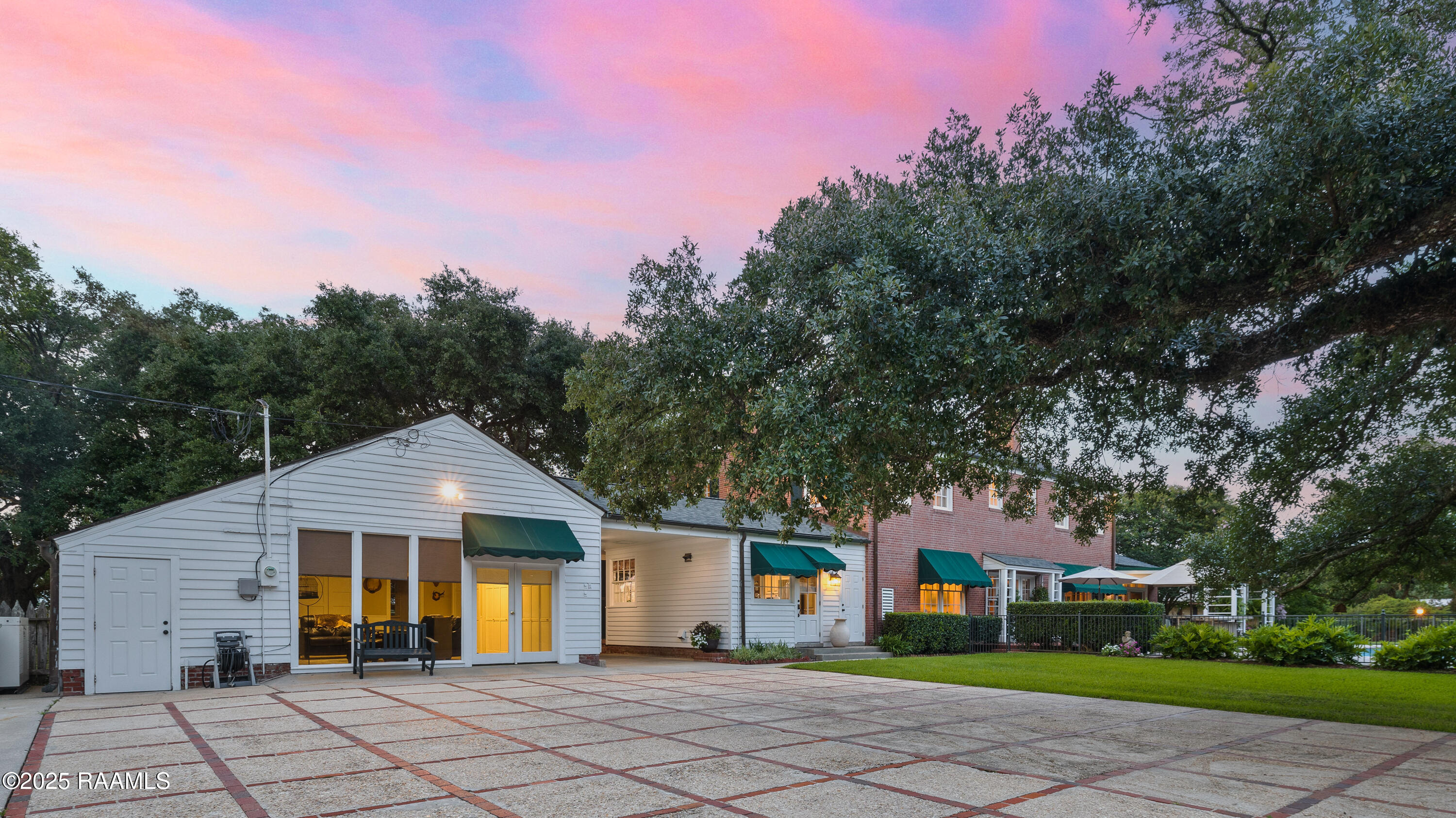 6302 Old Jeanerette Road New Iberia, LA 70563 - Photo 42 of 60 Rear Parking Area/Bonus Room