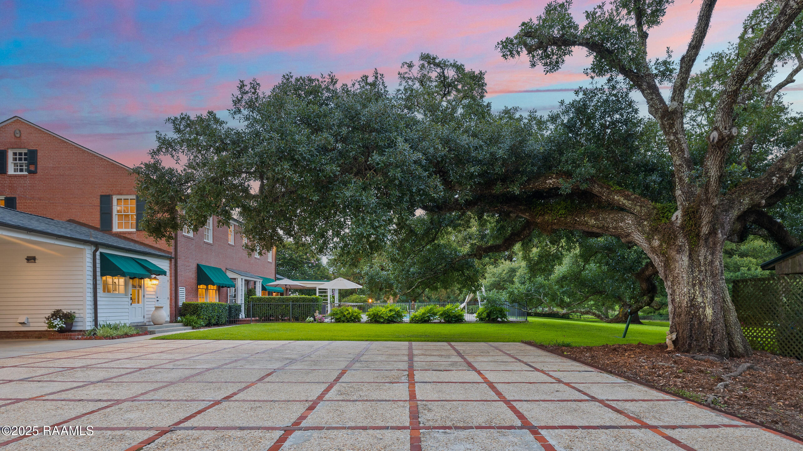 6302 Old Jeanerette Road New Iberia, LA 70563 - Photo 46 of 60 Rear Parking Area
