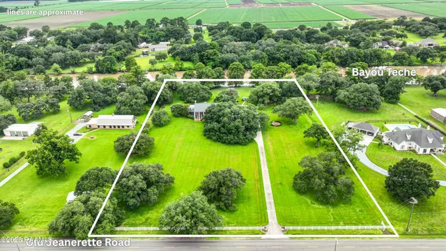 $799,000 | 6302 Old Jeanerette Road, New Iberia, LA 70563
