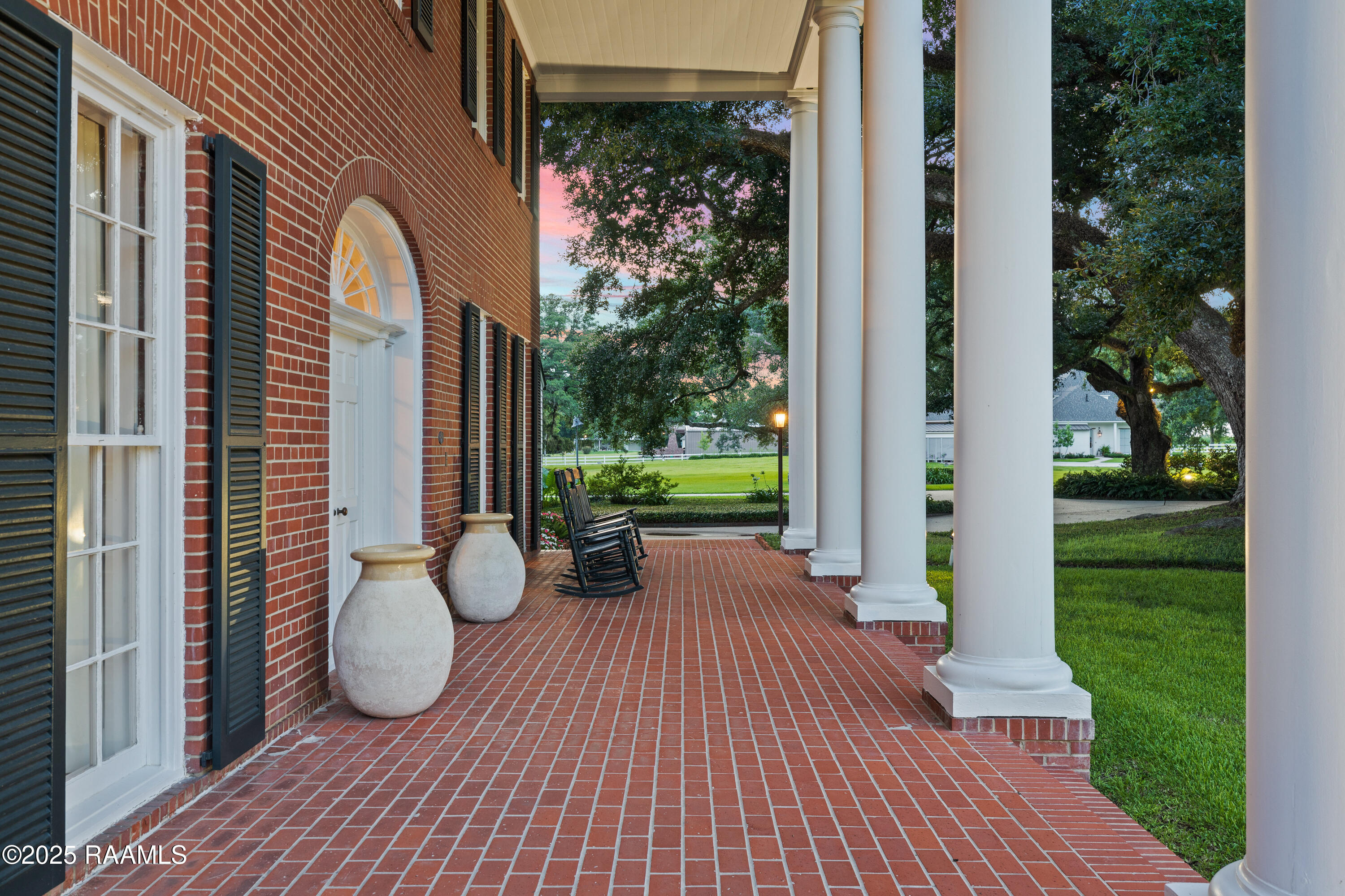 6302 Old Jeanerette Road New Iberia, LA 70563 - Photo 6 of 60 Front Porch