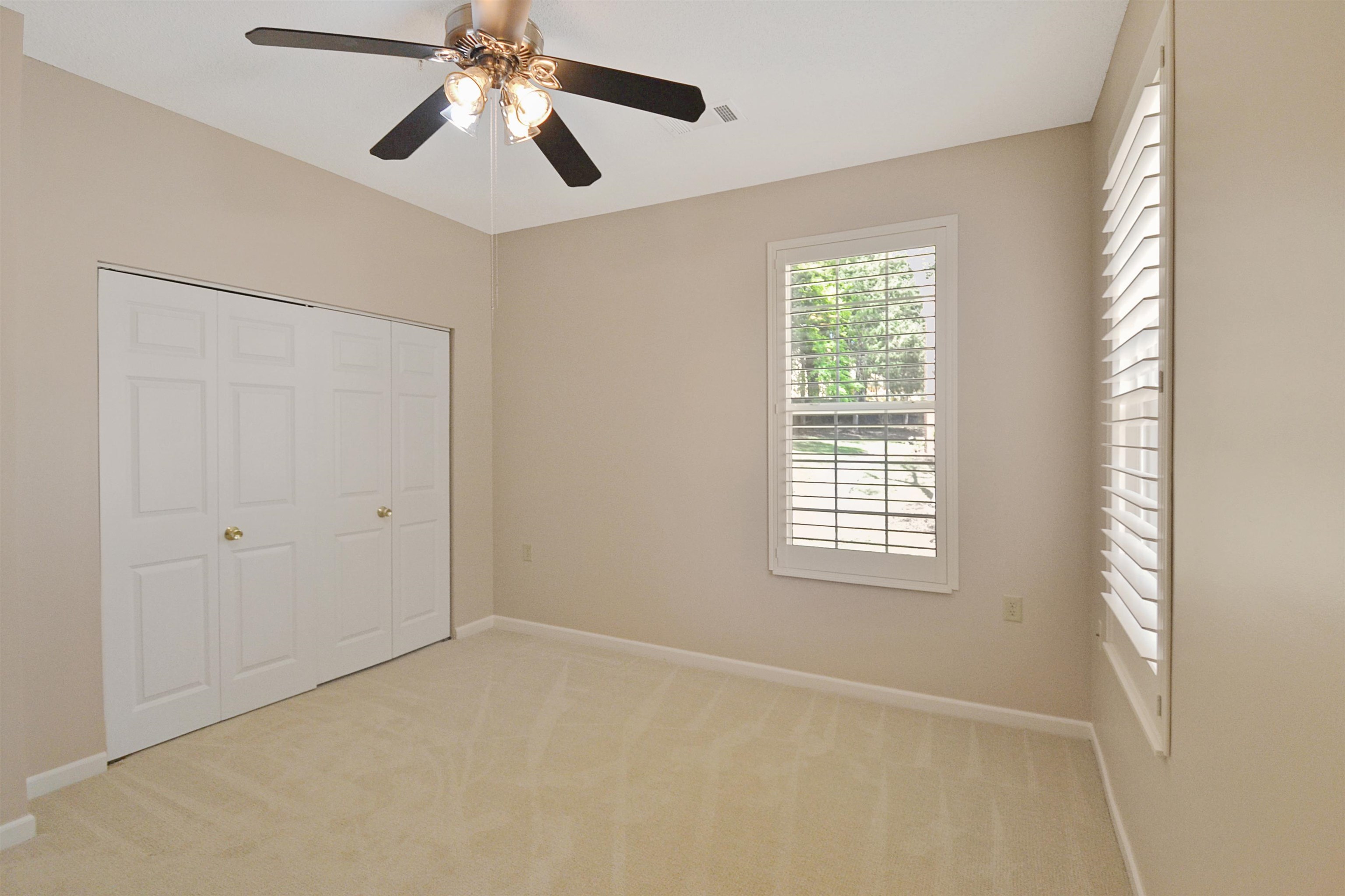 1201 Oak Timber Circle, Unit 29 Collierville, TN 38017 - Photo 19 of 32 a view of an empty room with a window
