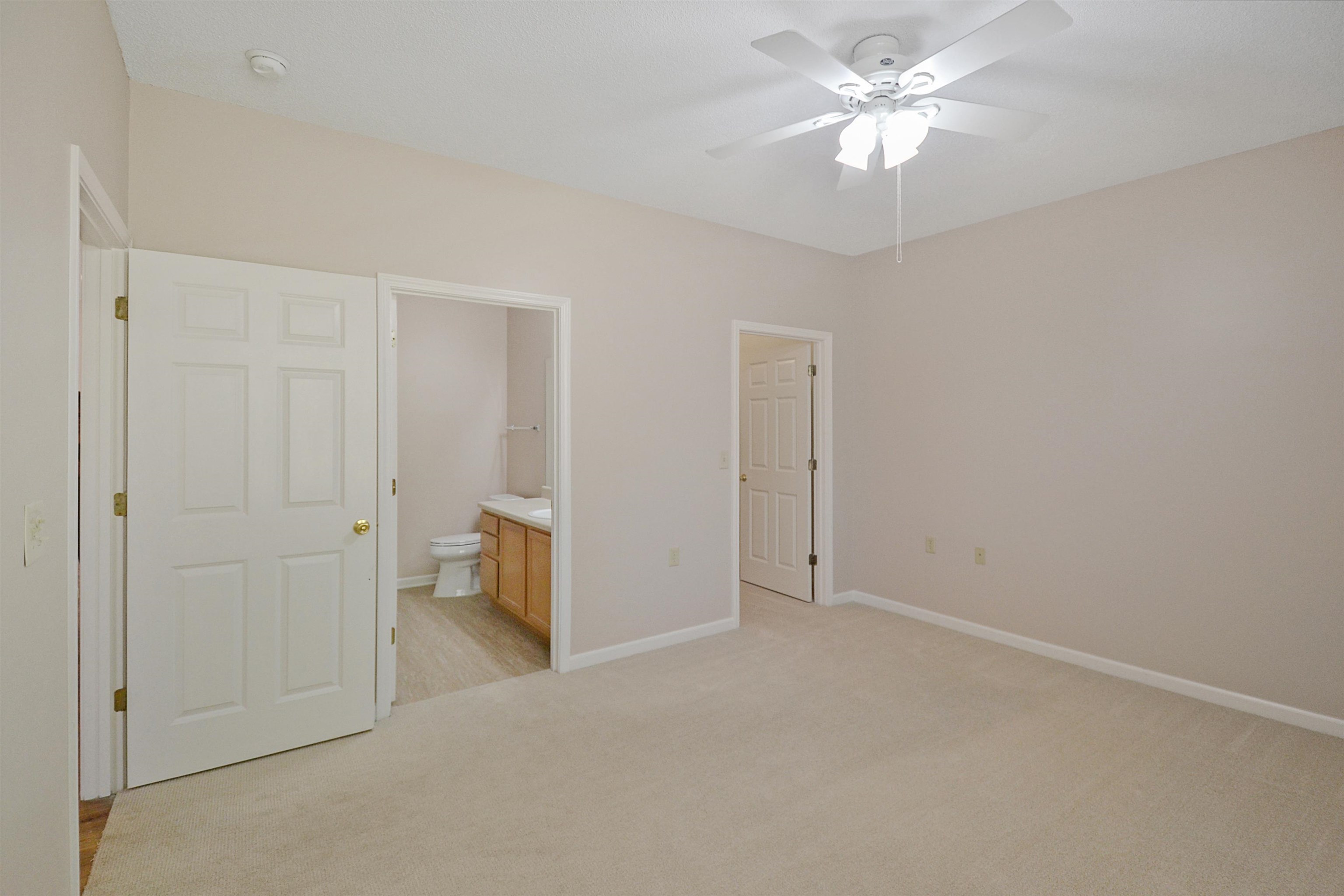 1201 Oak Timber Circle, Unit 29 Collierville, TN 38017 - Photo 22 of 32 a view of an empty room