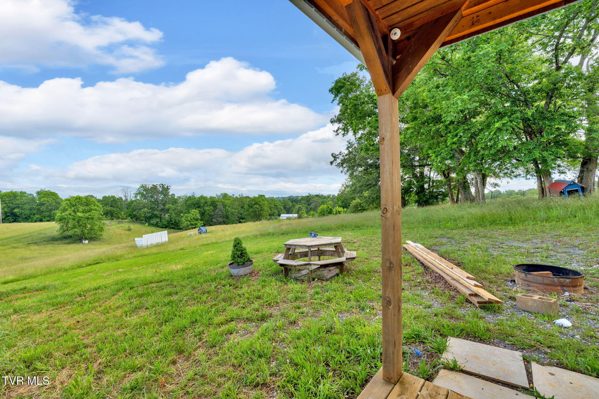 171 Garland Road, Unit 11 Limestone, TN 37681 - Photo 9 of 18 20-web-or-mls-JH 20250528-156