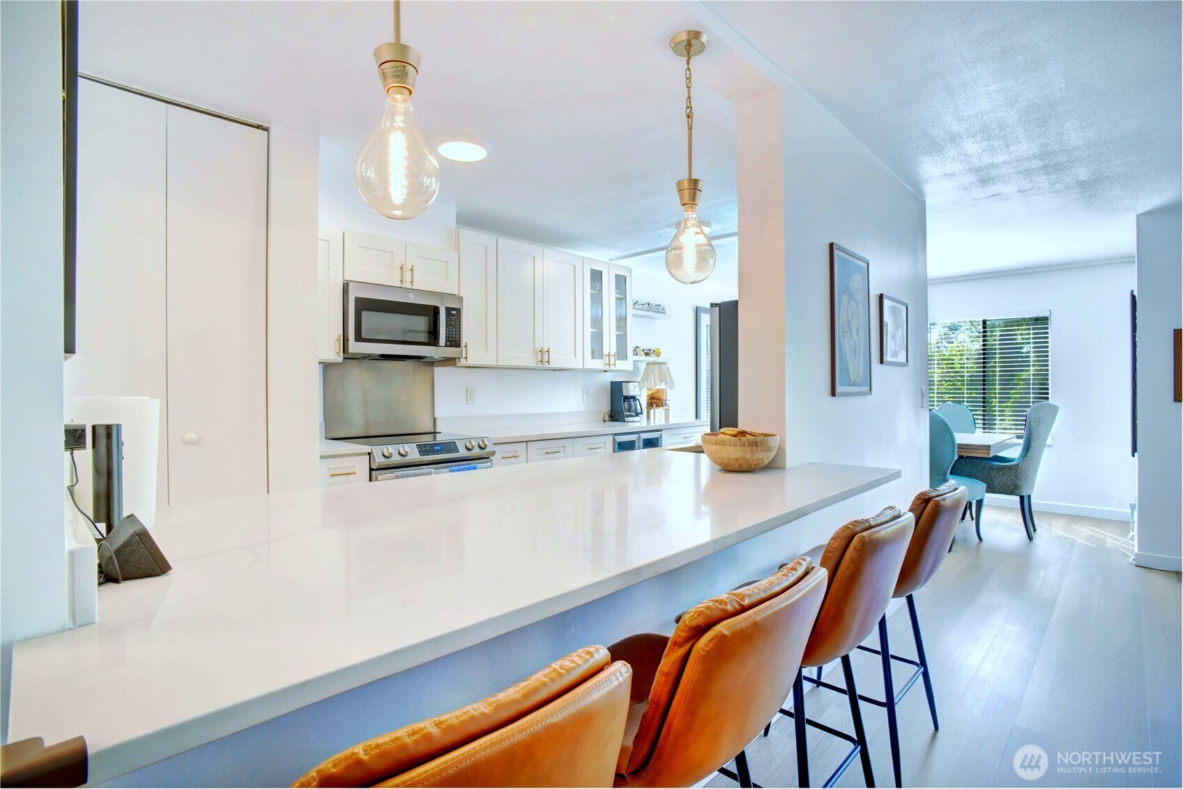 4545 Sand Point Way Northeast, Unit 302 Seattle, WA 98105 - Photo 6 of 19