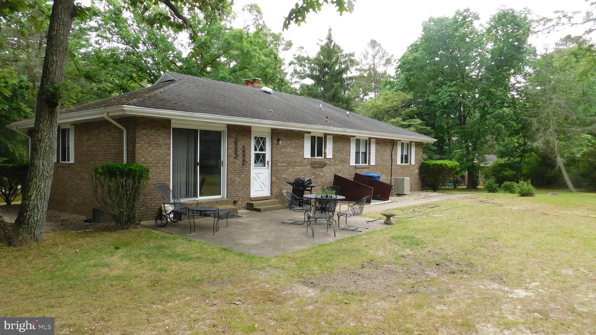 49 Lakeview Drive Tabernacle, NJ 08088 - Photo 28 of 28 Backyard with patio