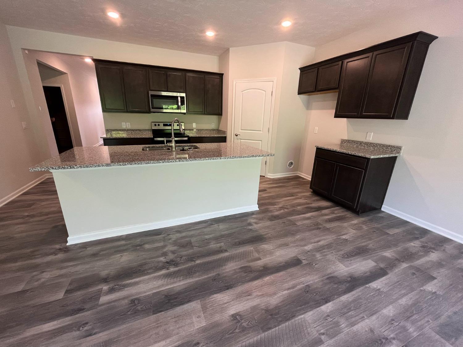 3273 Shadow Rdg Court Morrow, OH 45152 - Photo 2 of 15 Gallery Image 2